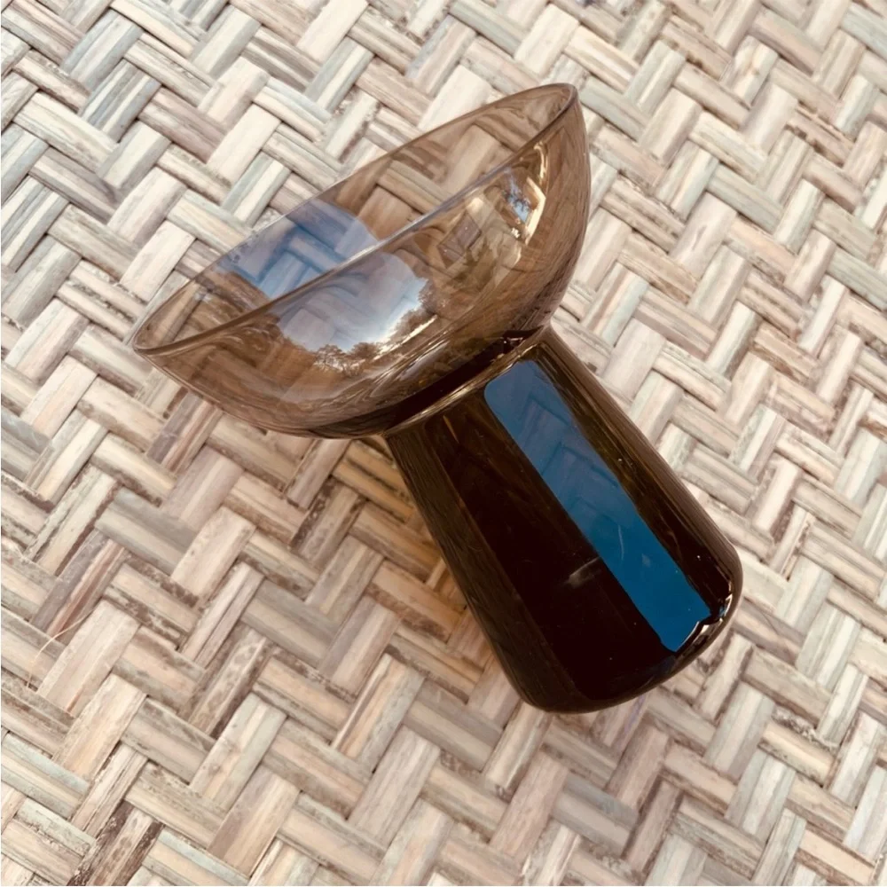 STYLISH MID-CENTURY MODERN SMOKED TINTED‎ GREY GLASS SMALL VASE - 60’S 70’S MCM